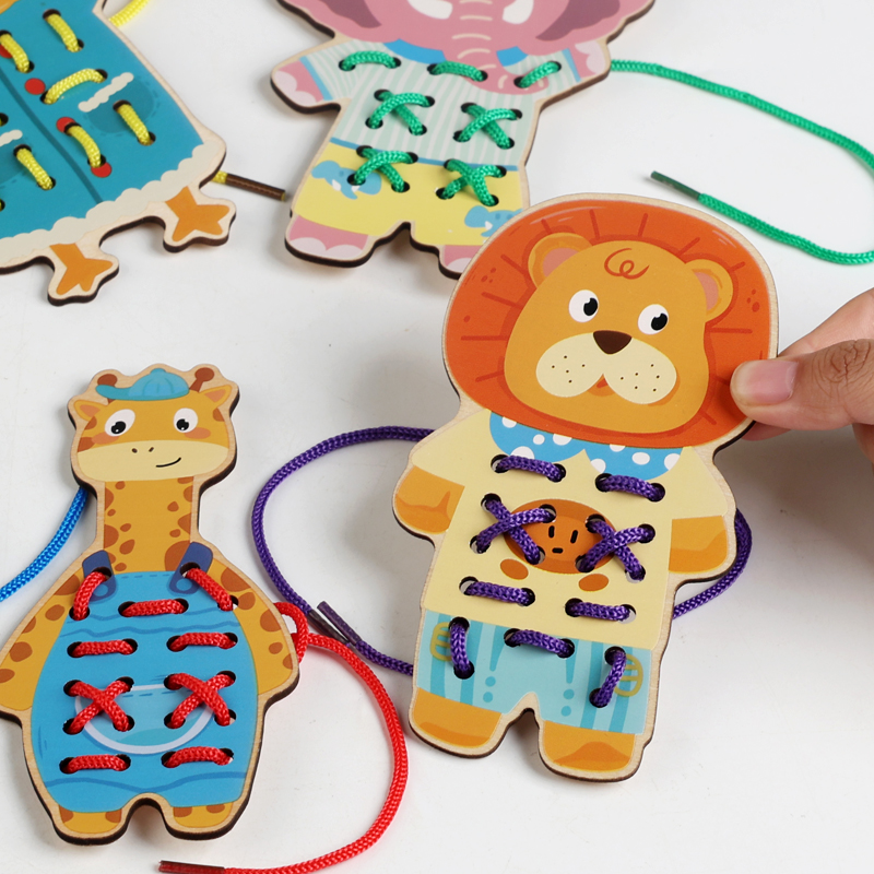 Busy Board Montessori ของเล่นส - Montessori Wooden Busy Board Toddler บทวิจารณ์และราคา