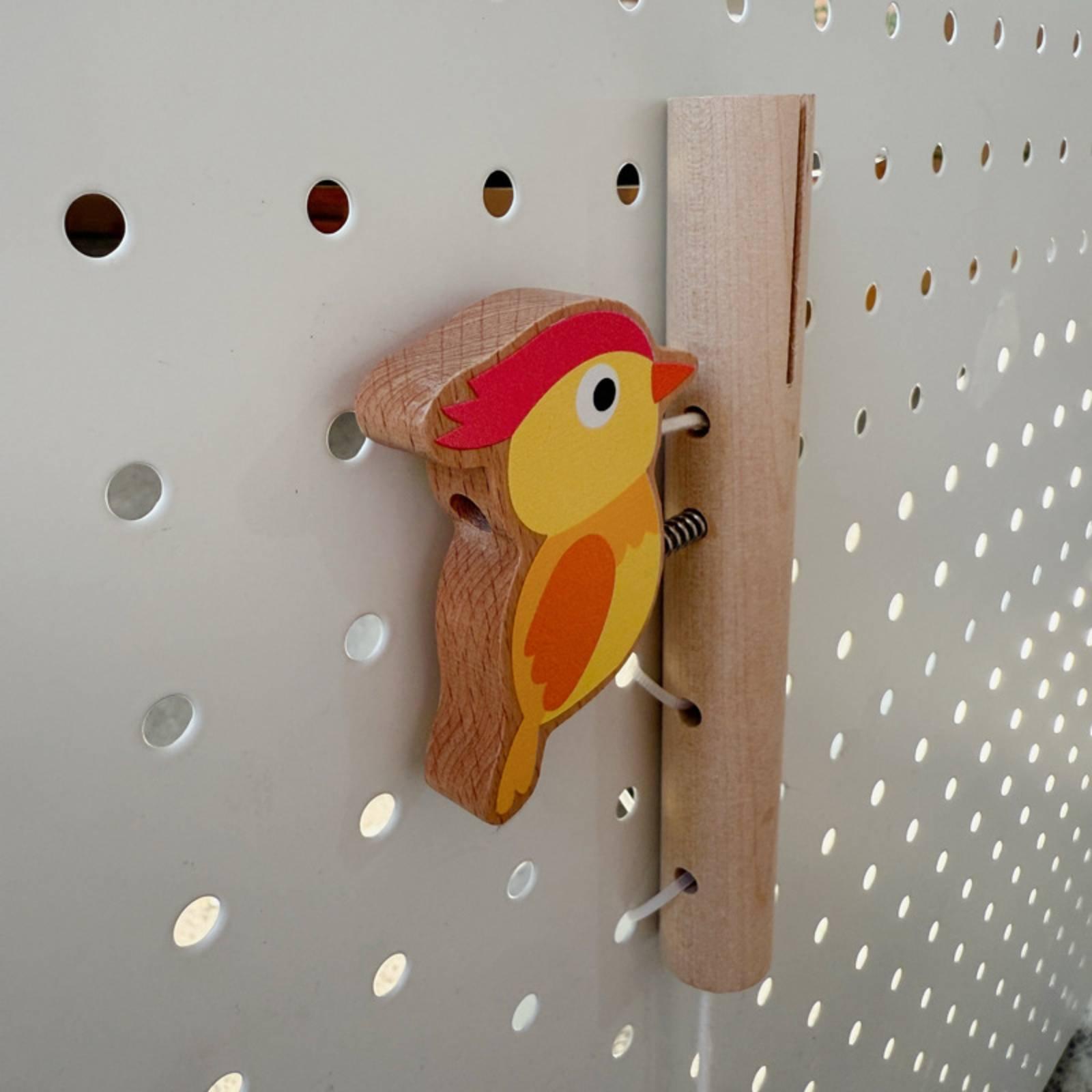 กระดานกิจกรรมไม้พร้อมที่ตีนกแบ - Montessori Wooden Busy Board Toddler บทวิจารณ์และราคา